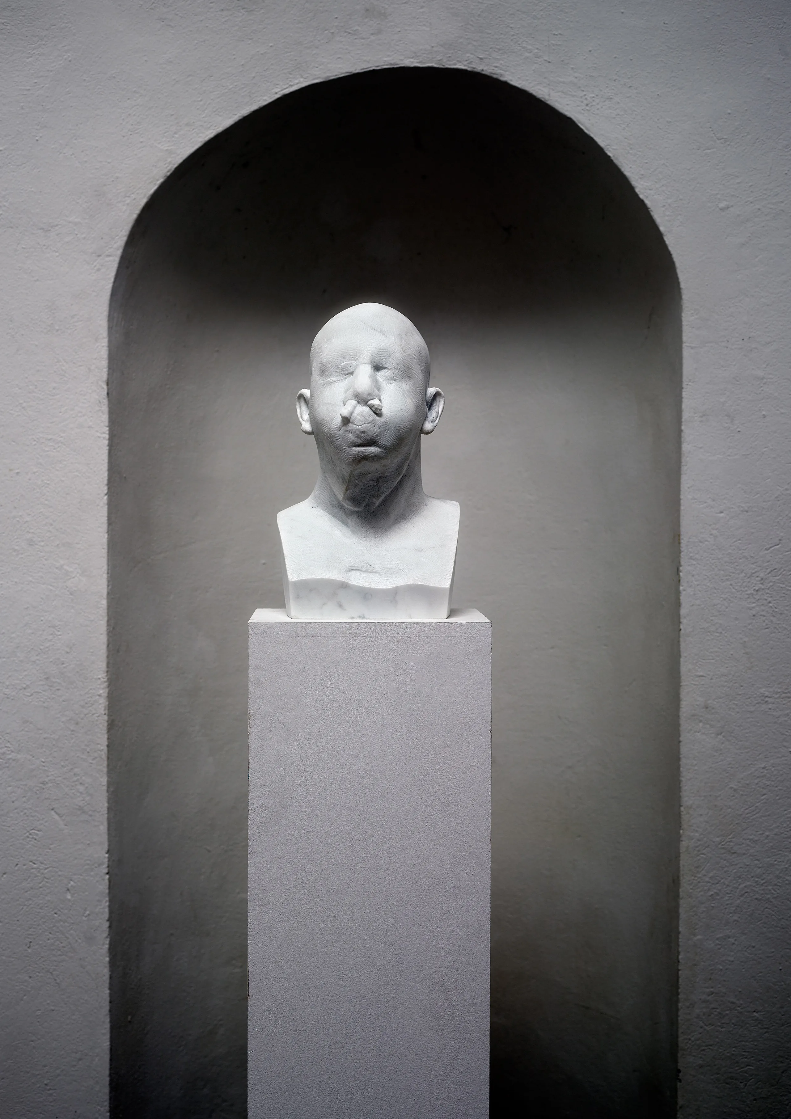 Lélegzet — statuario márvány, 2016
